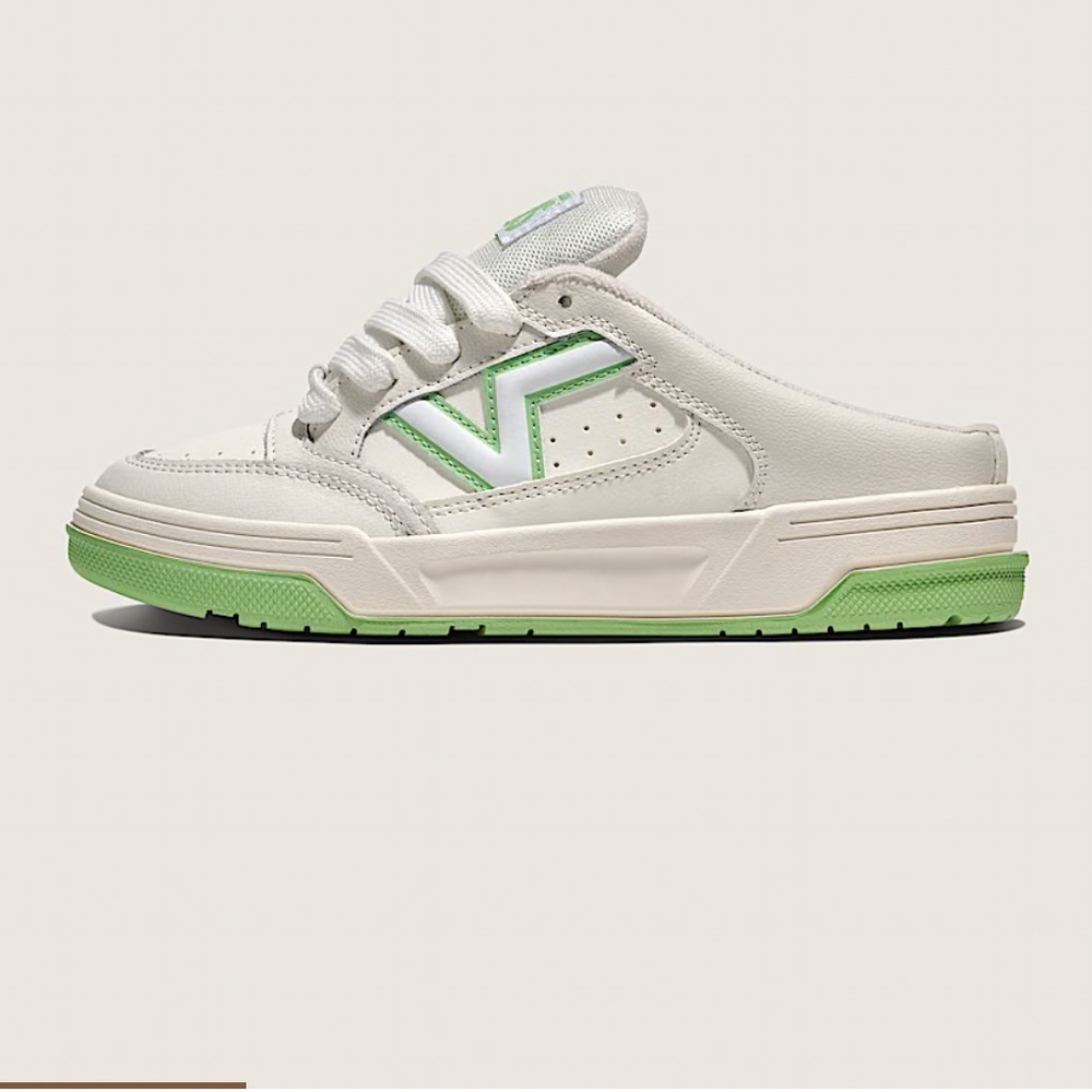 Vans Upland Mule White and Light Green Women's Sneakers 8.5 Slip on